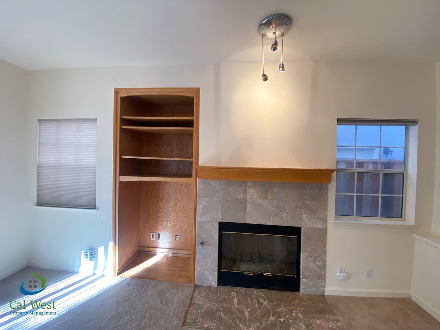 Mountain View House: 855 Jackson Street