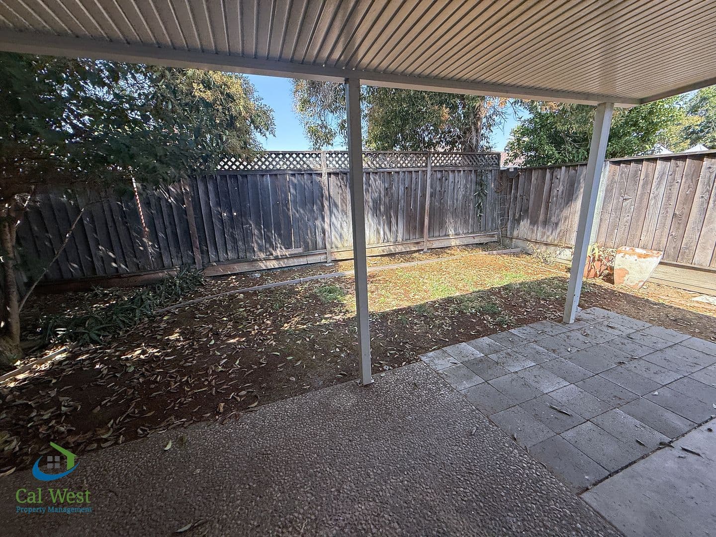 San Jose Apartment: 5863 Hillview Avenue