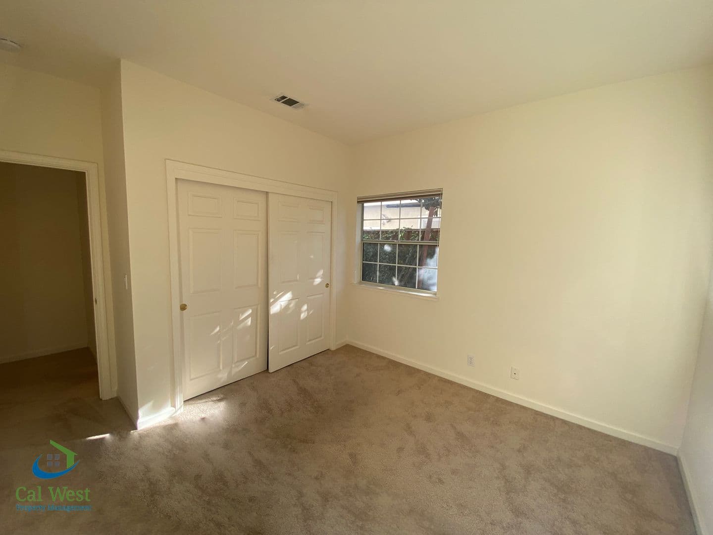 Mountain View House: 855 Jackson Street