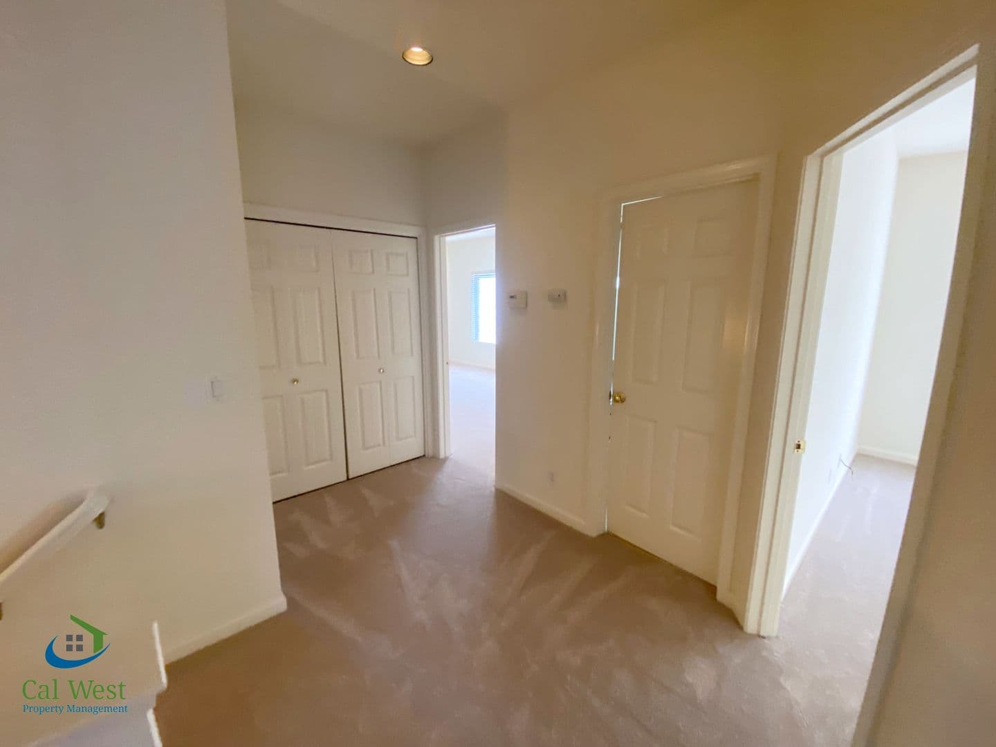 Mountain View House: 855 Jackson Street