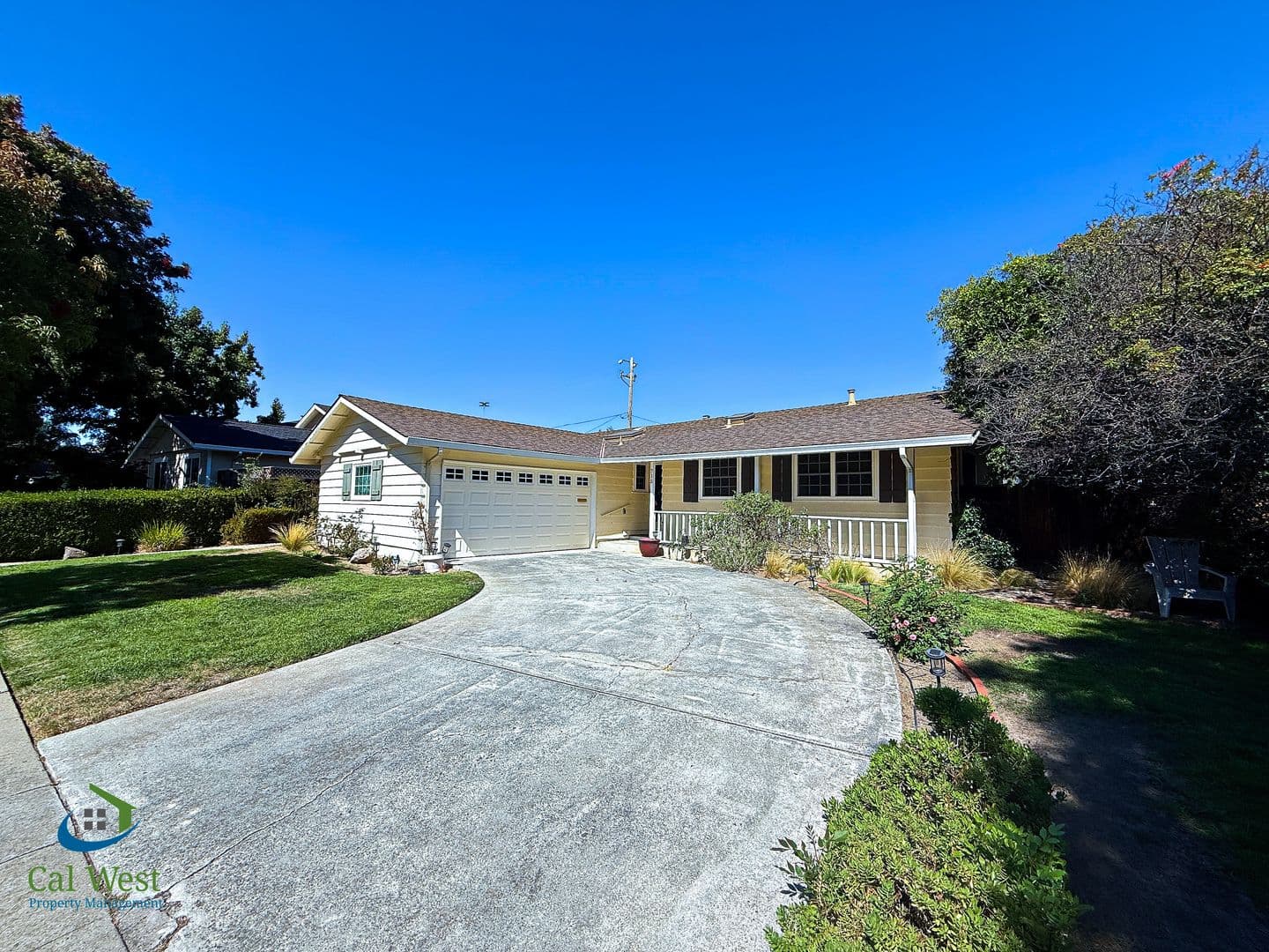 Sunnyvale House: 715 W Knickerbocker Drive