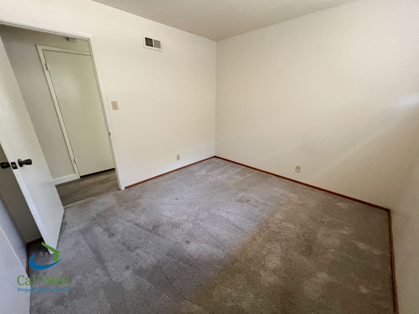 Cupertino House: 10600 East Estates Drive