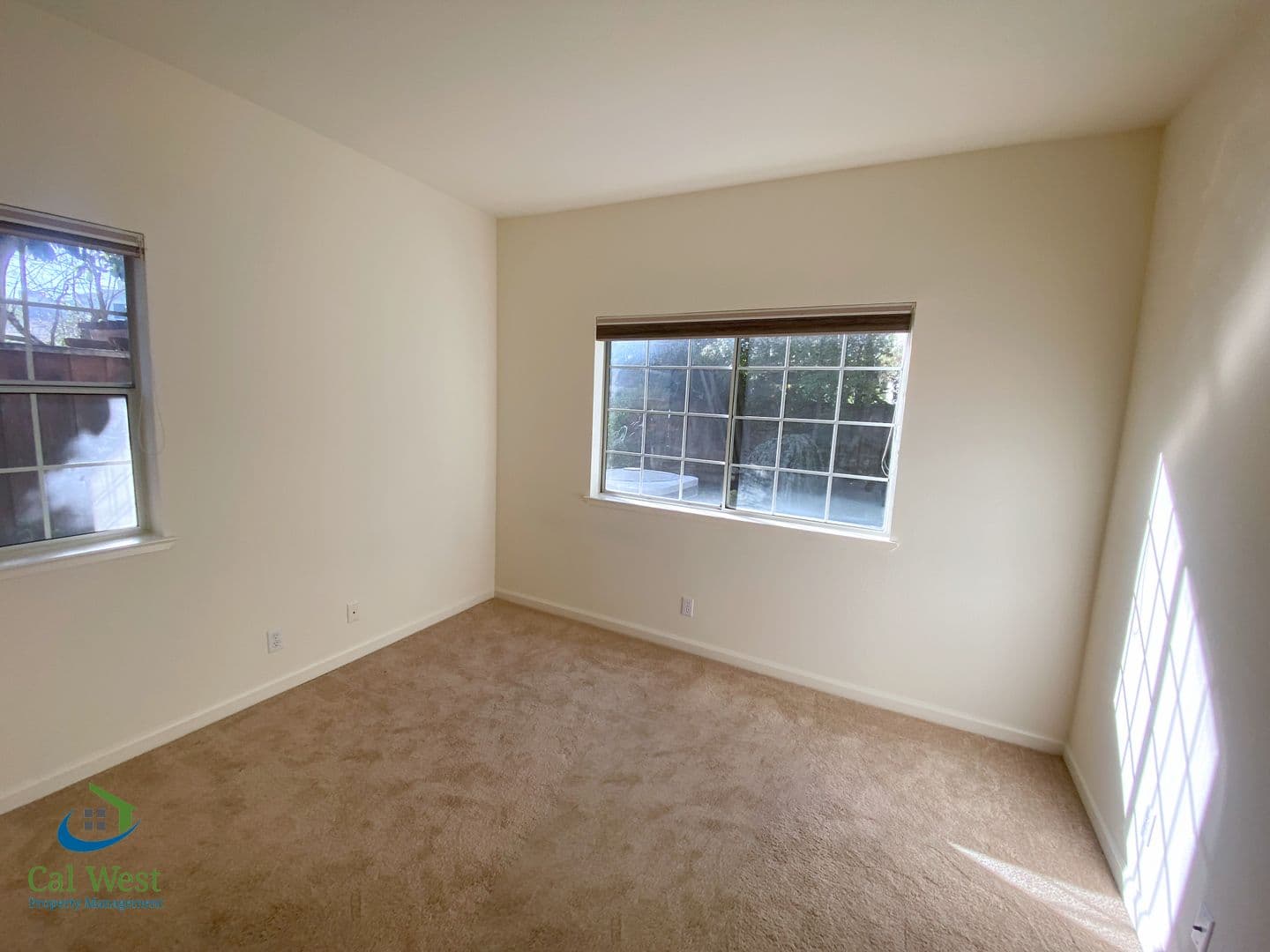 Mountain View House: 855 Jackson Street