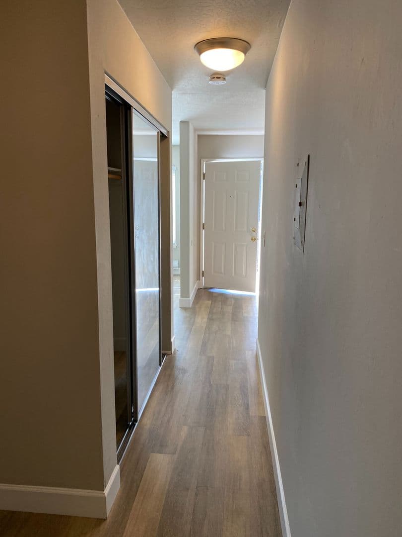 Sunnyvale Apartment: 750 Brahms Way