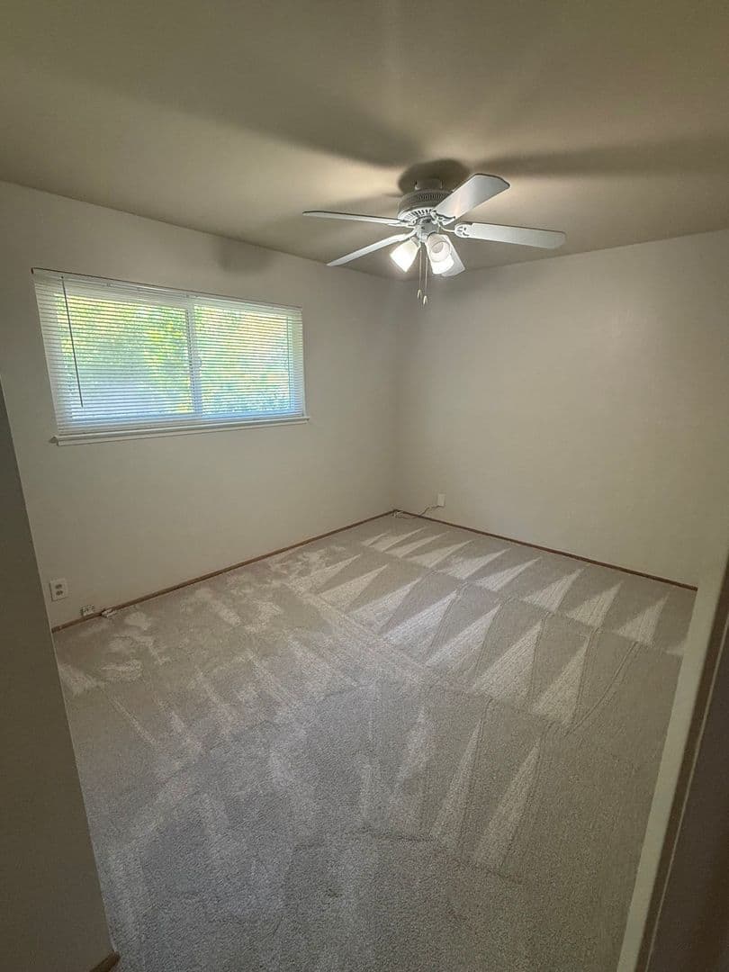 Santa Clara Apartment: 1150/1152 White Drive