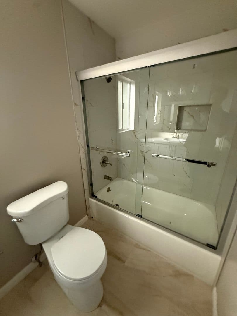 San Jose Apartment: 1491&1493 Merry Lane