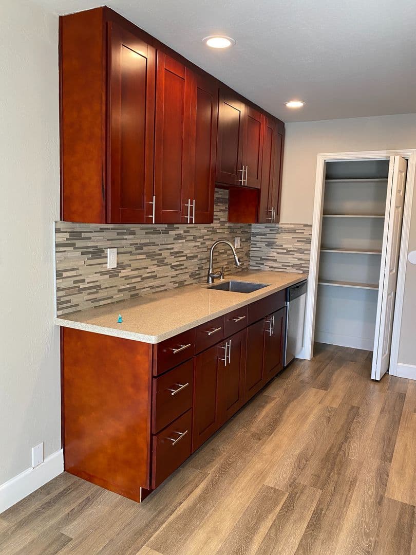 Sunnyvale Apartment: 750 Brahms Way