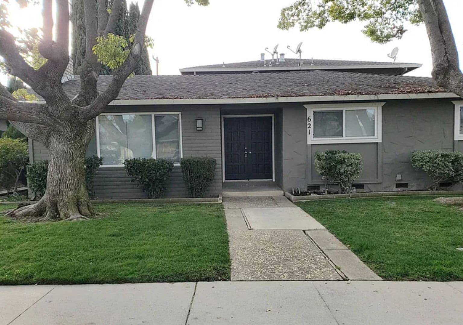Campbell Apartment: 621 Nello Drive