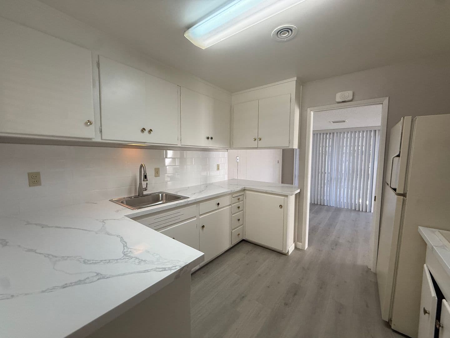 San Jose Apartment: 1491&1493 Merry Lane