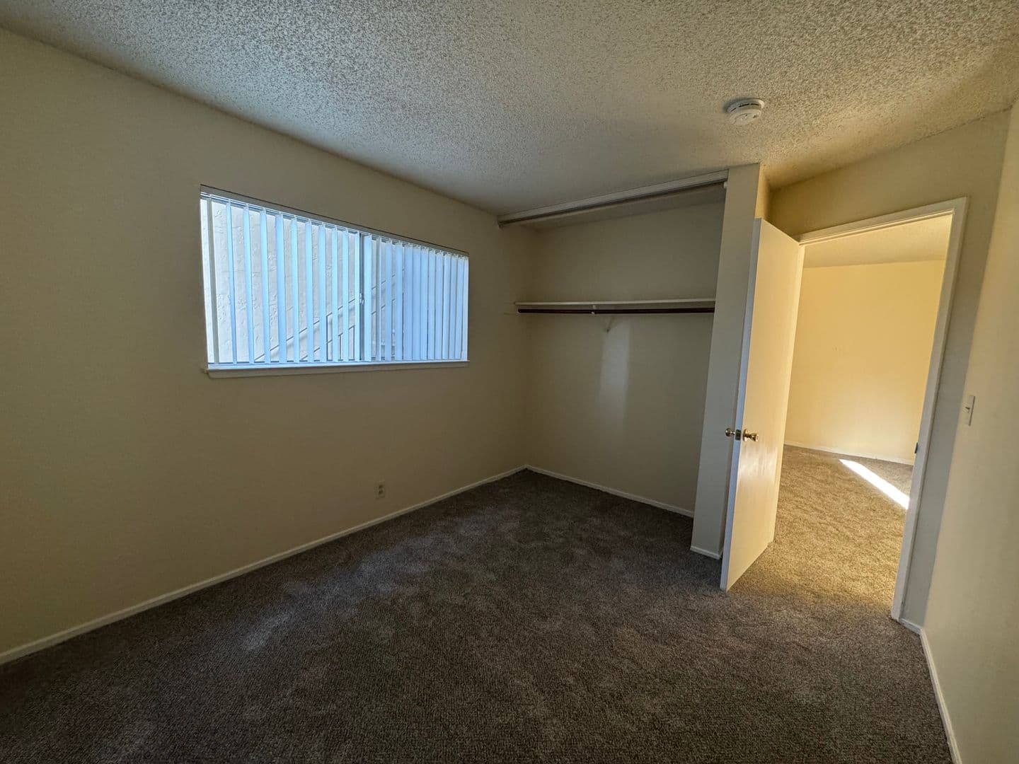 San Jose Apartment: 925 N. Bayshore Rd West #6