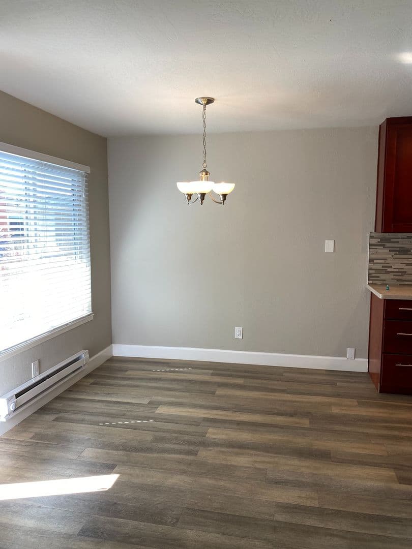 Sunnyvale Apartment: 750 Brahms Way