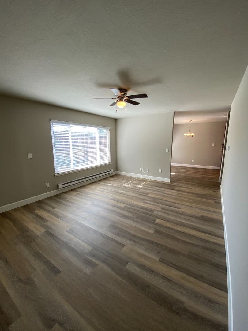 Sunnyvale Apartment: 750 Brahms Way