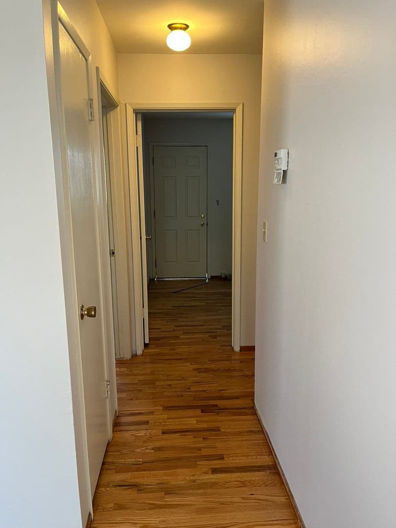 Sunnyvale Apartment: 884/886 San Junipero Drive