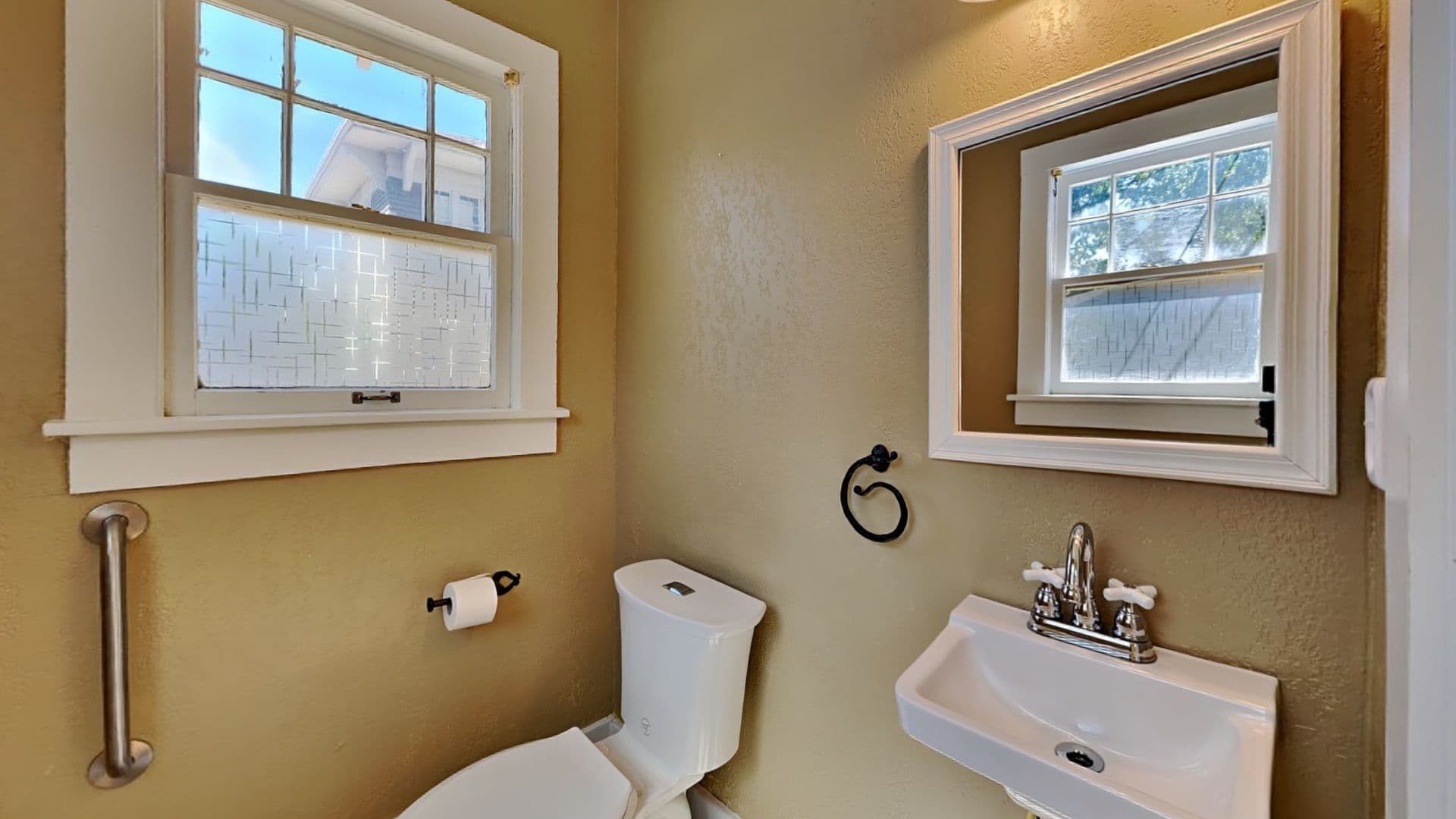 Oklahoma City House: 204 NW 22nd Street