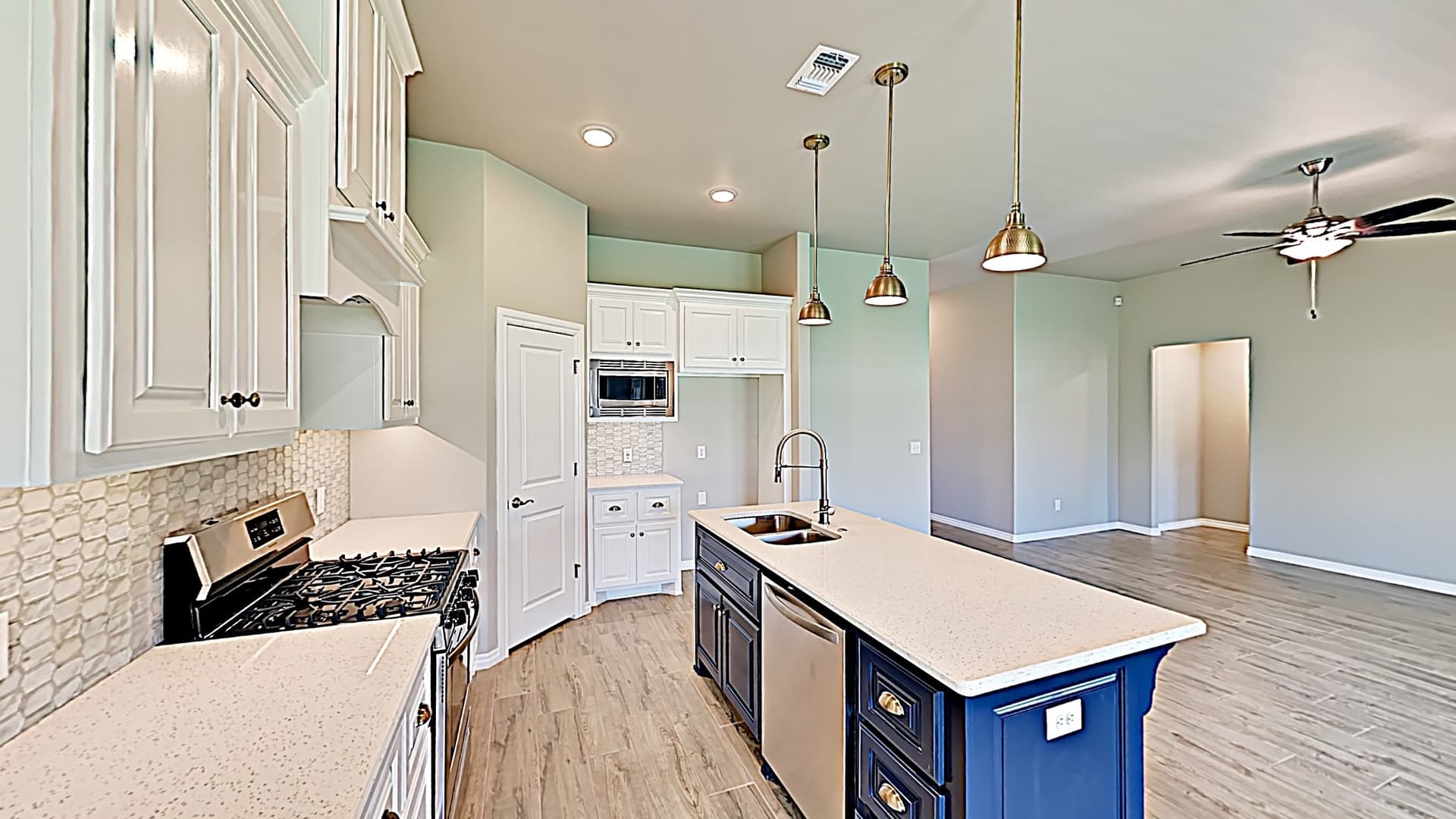Edmond House: 3325 NW 158th Terrace