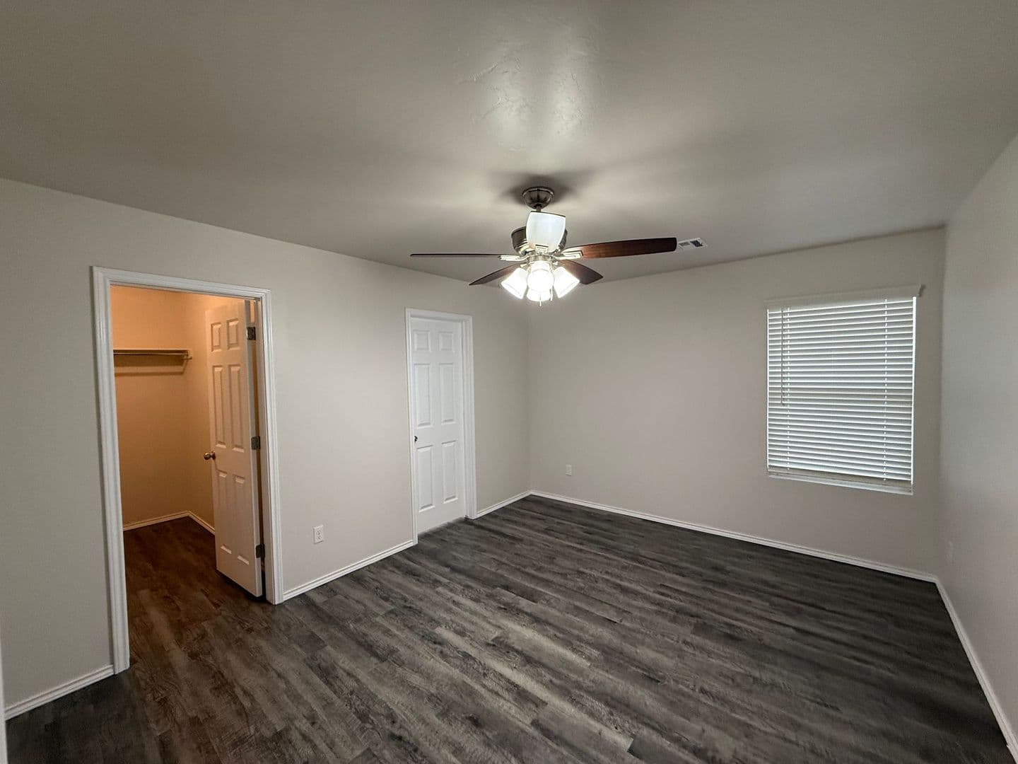 Mustang House: 1017 N Pheasant Way