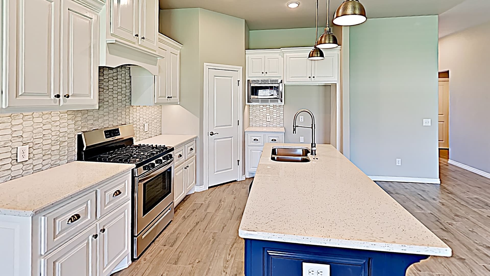 Edmond House: 3325 NW 158th Terrace