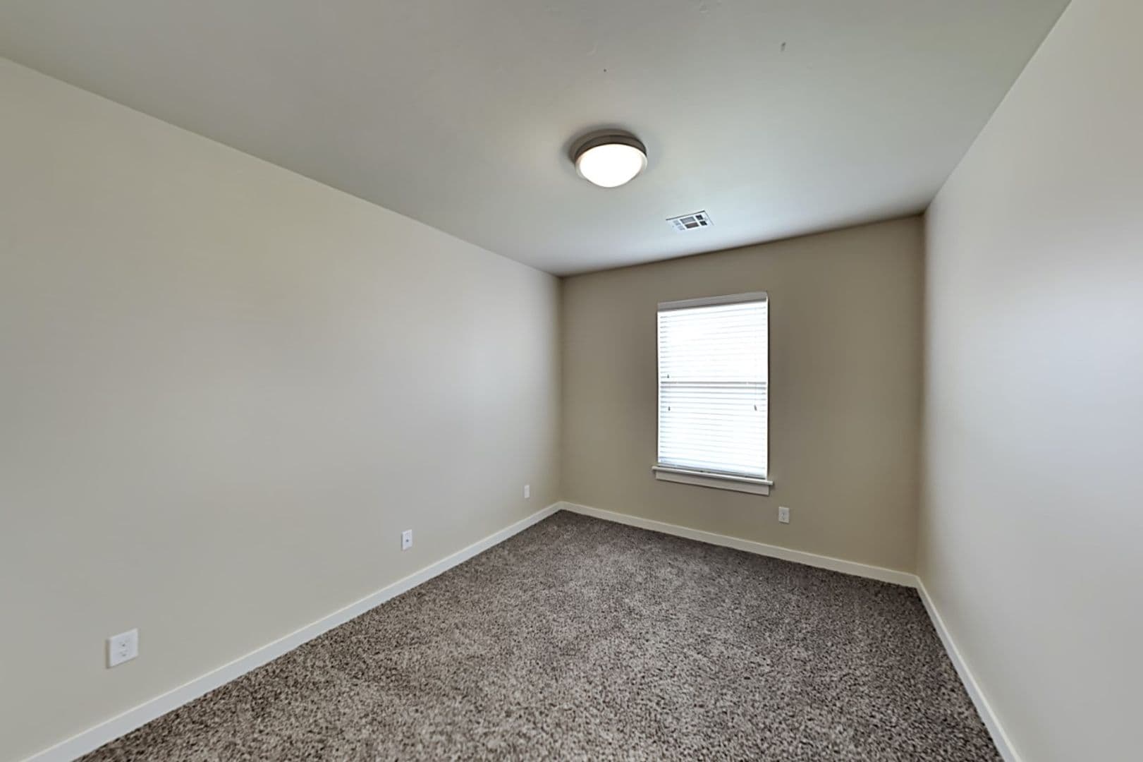 Moore House: 778 SW 13th Street