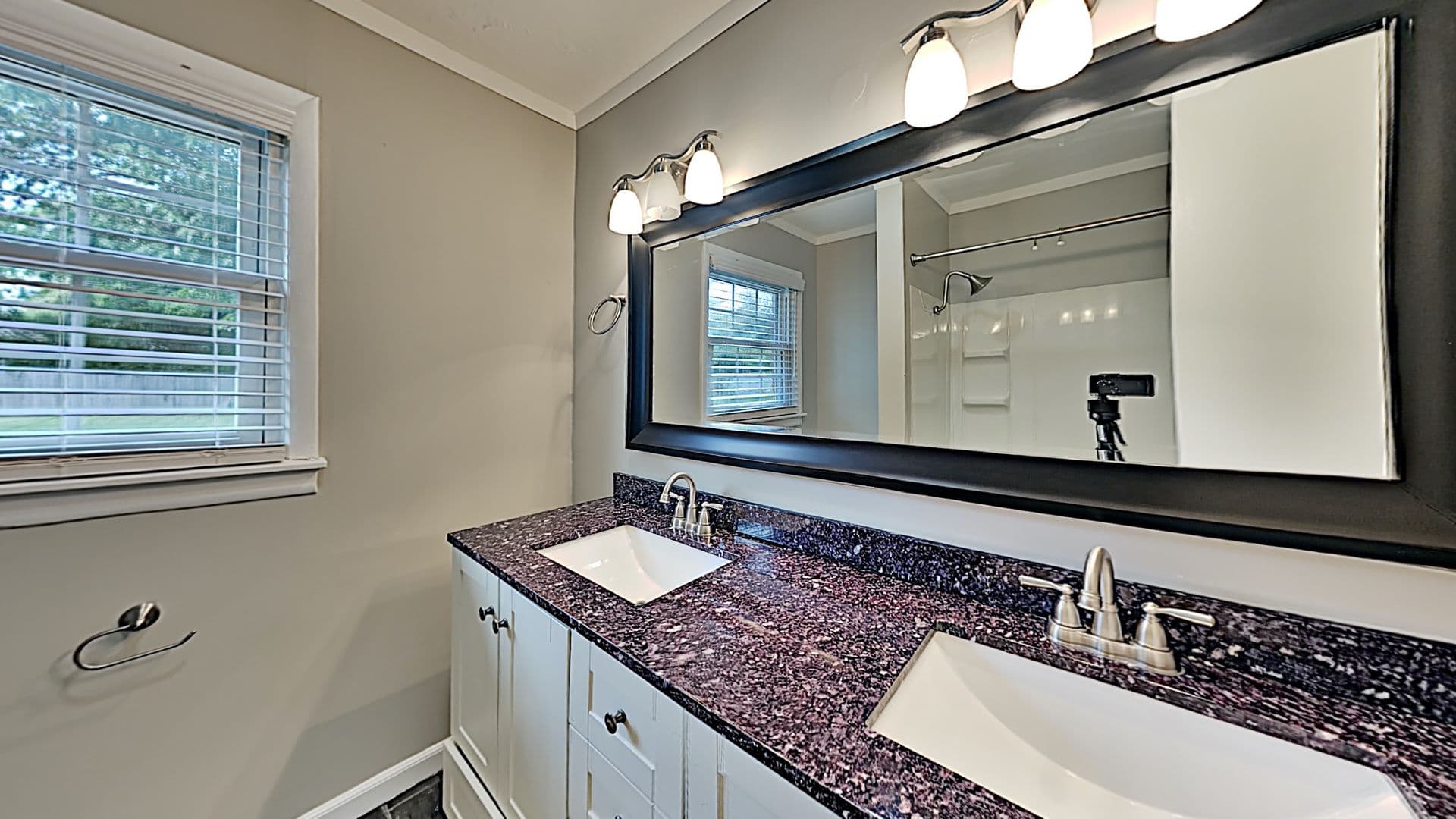 Oklahoma City House: 2817 Clermont Place