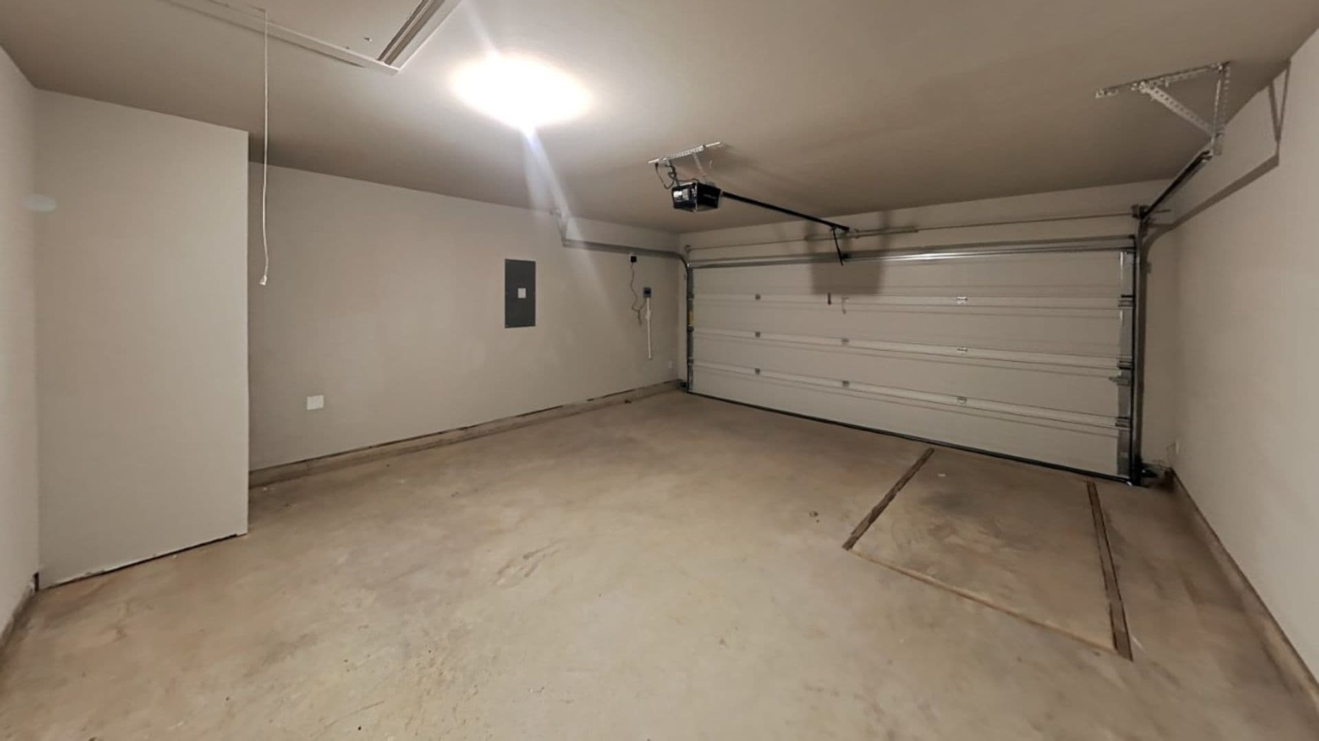 Mustang House: 4312 Colt Drive
