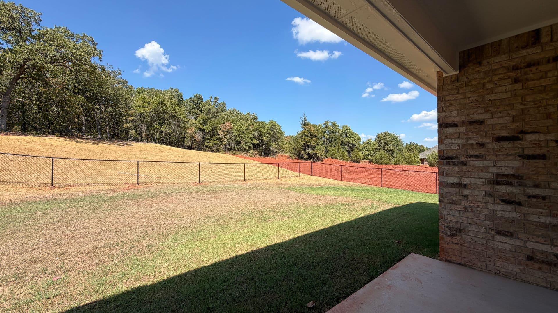 Newalla House: 17421 Lantana Loop