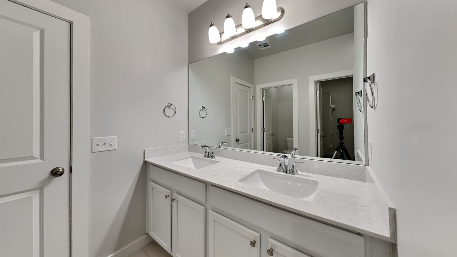 Newalla House: 17630 Blackhawk Court