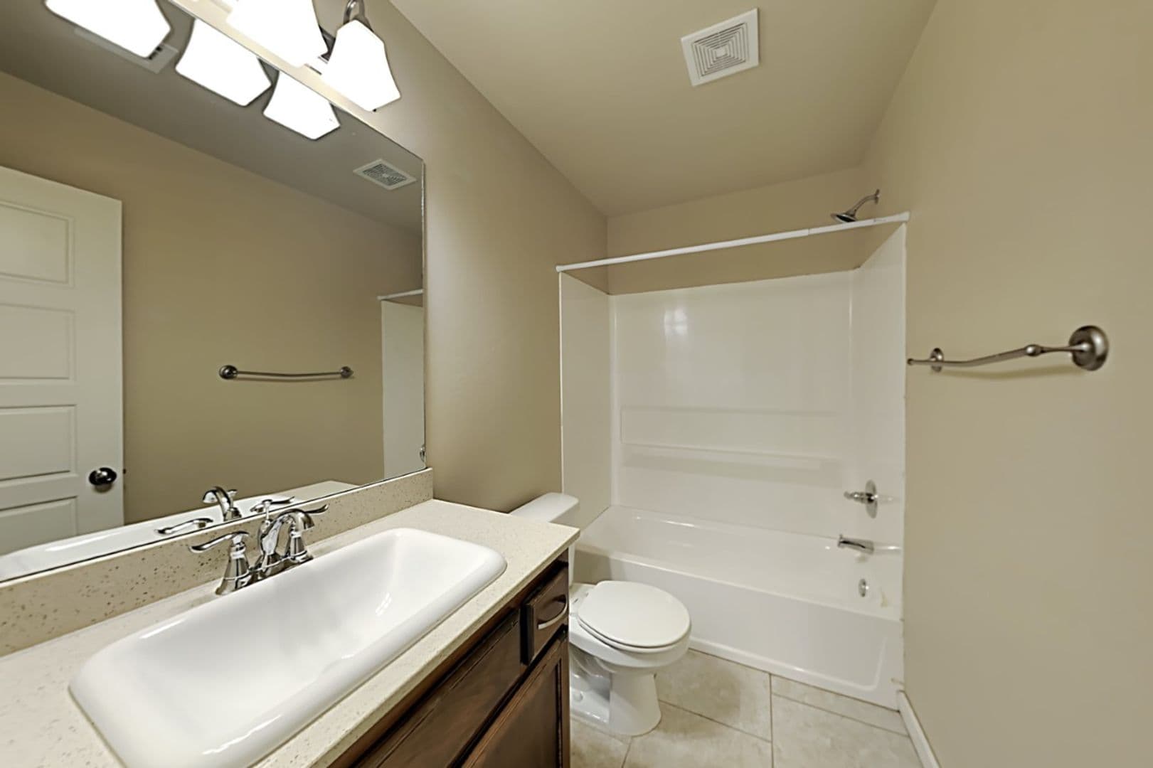 Moore House: 778 SW 13th Street