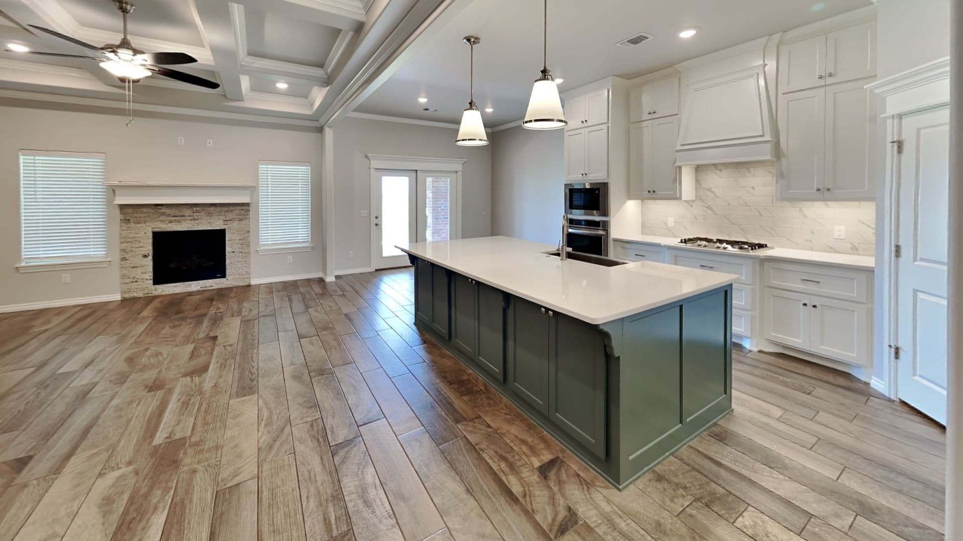 Edmond House: 18801 Grove Parkway