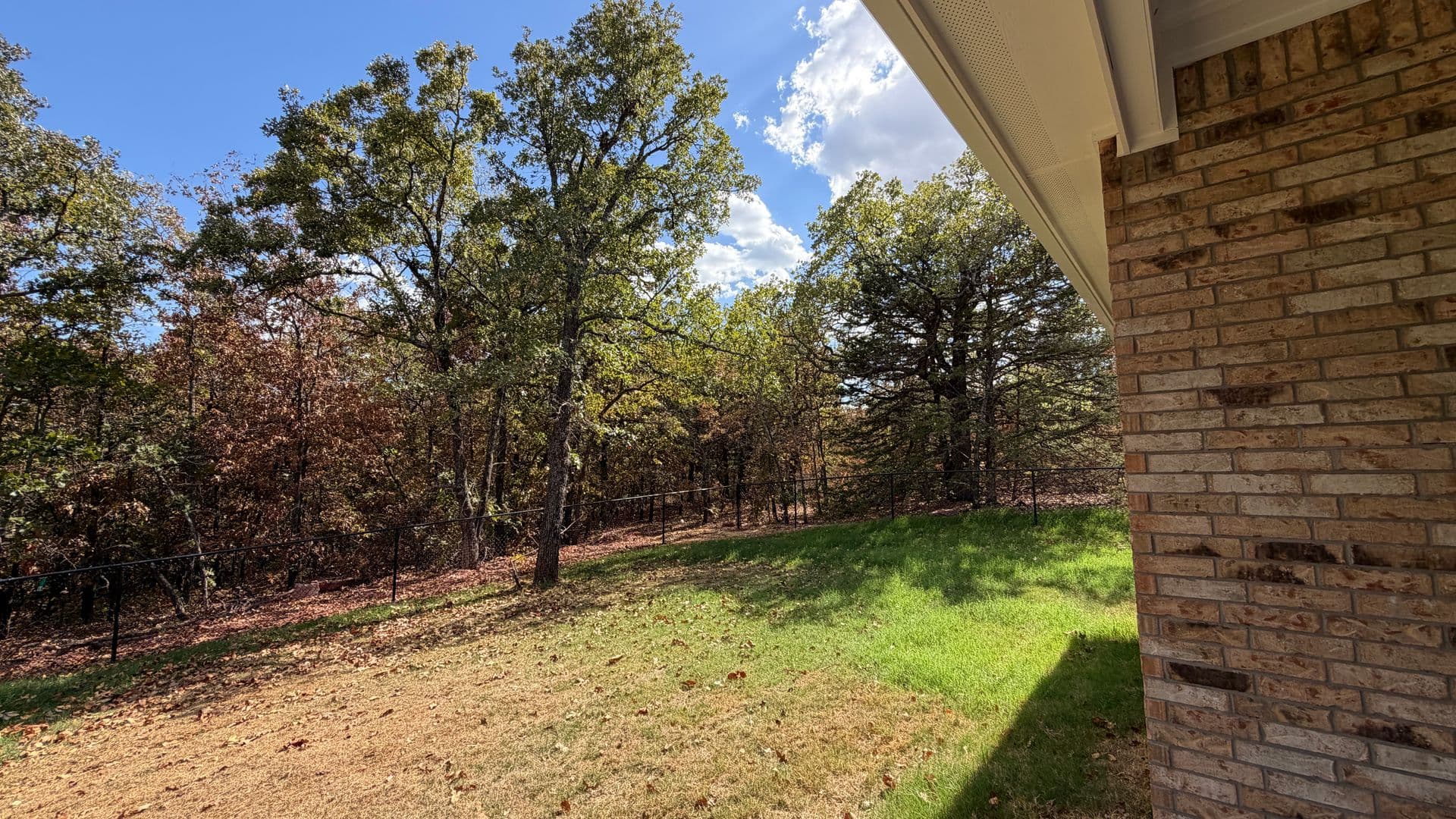 Newalla House: 17630 Blackhawk Court