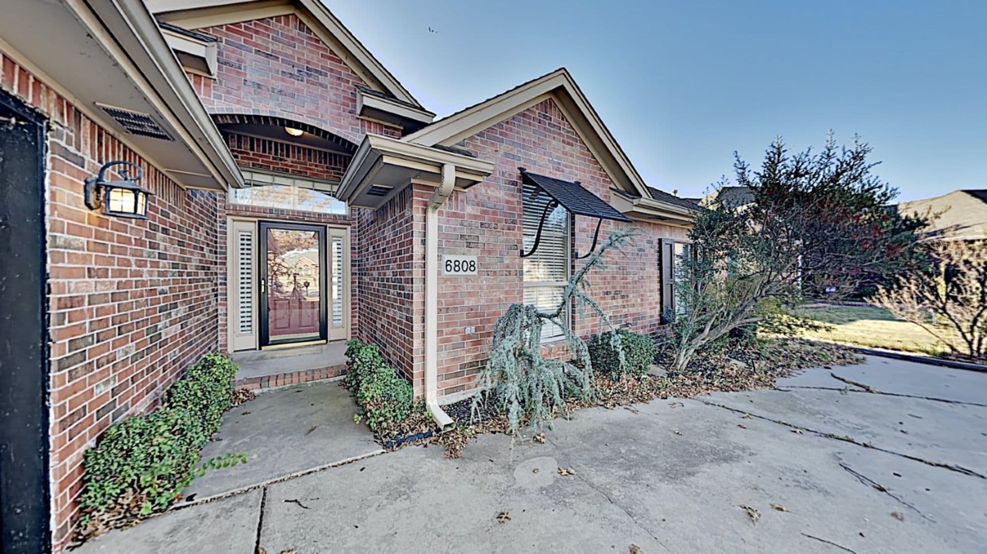 Oklahoma City House: 6808 Sandlewood Drive