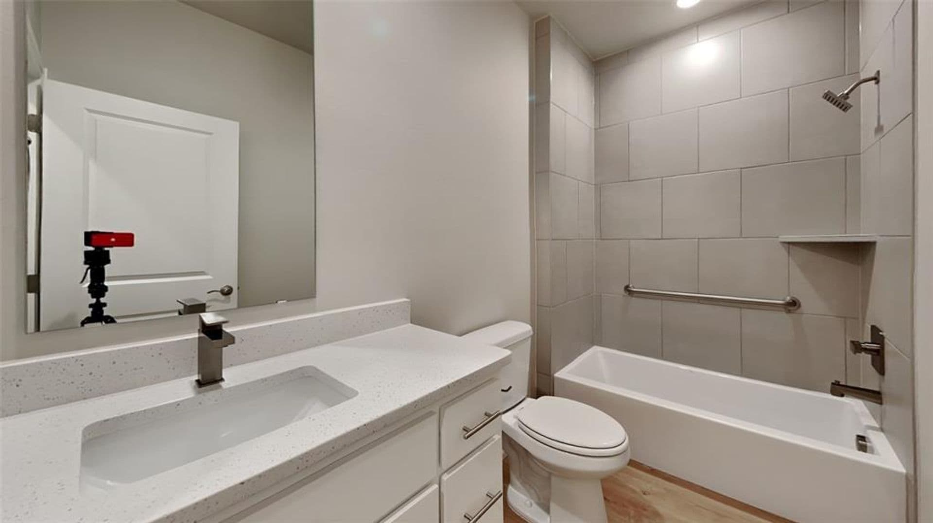 Warr Acres House: 6916 Labelle Drive