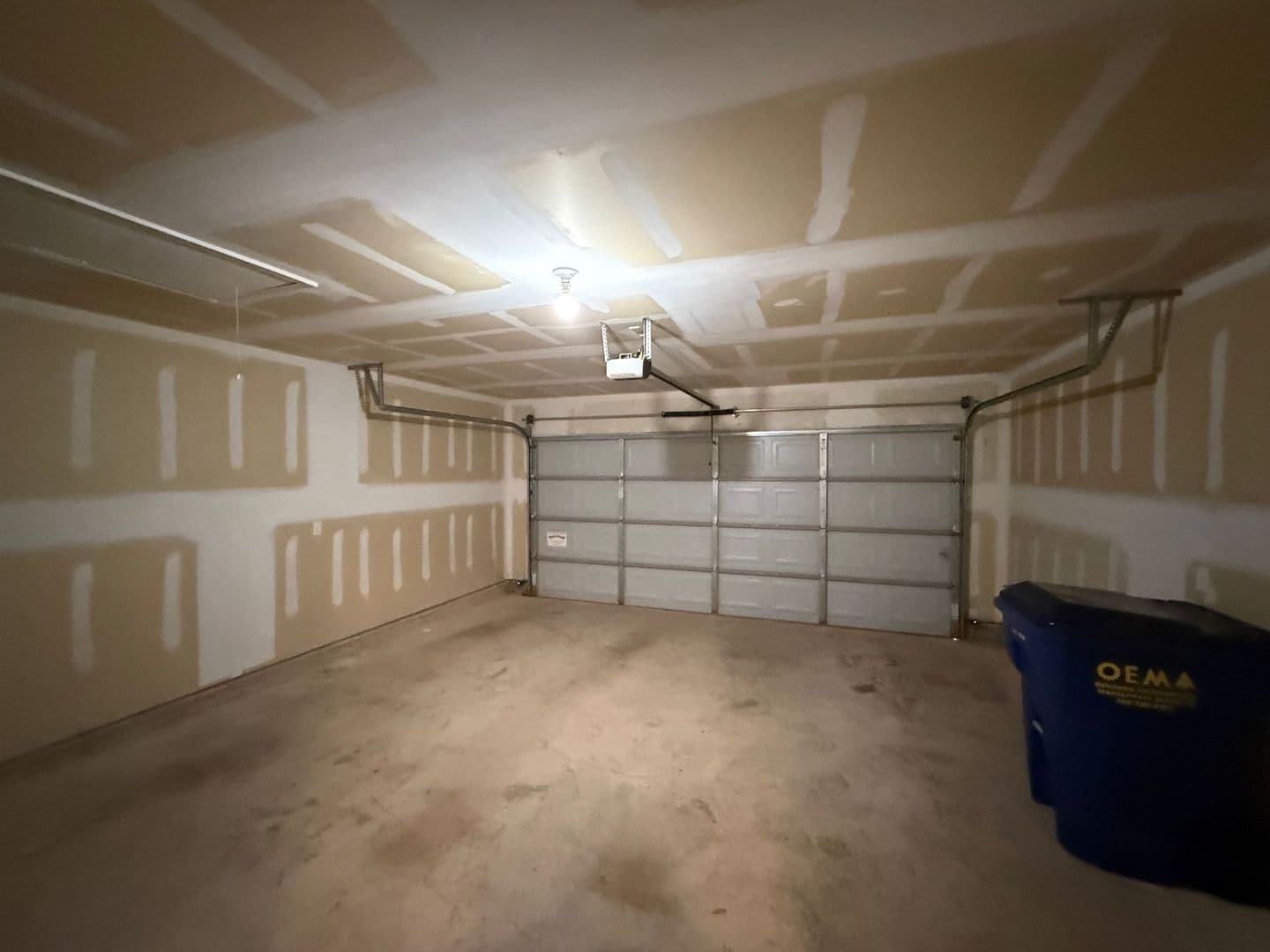 Mustang House: 1017 N Pheasant Way