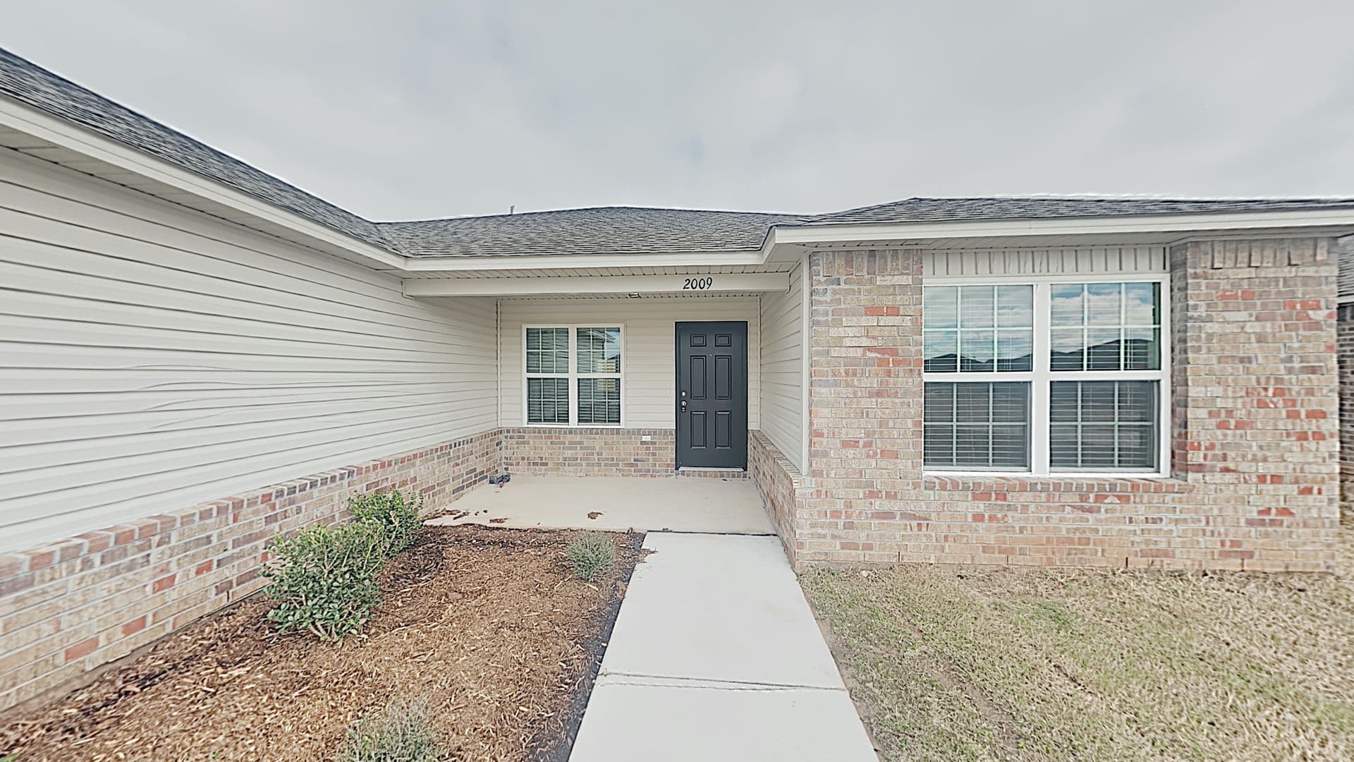 Mustang House: 2009 W Antler Way