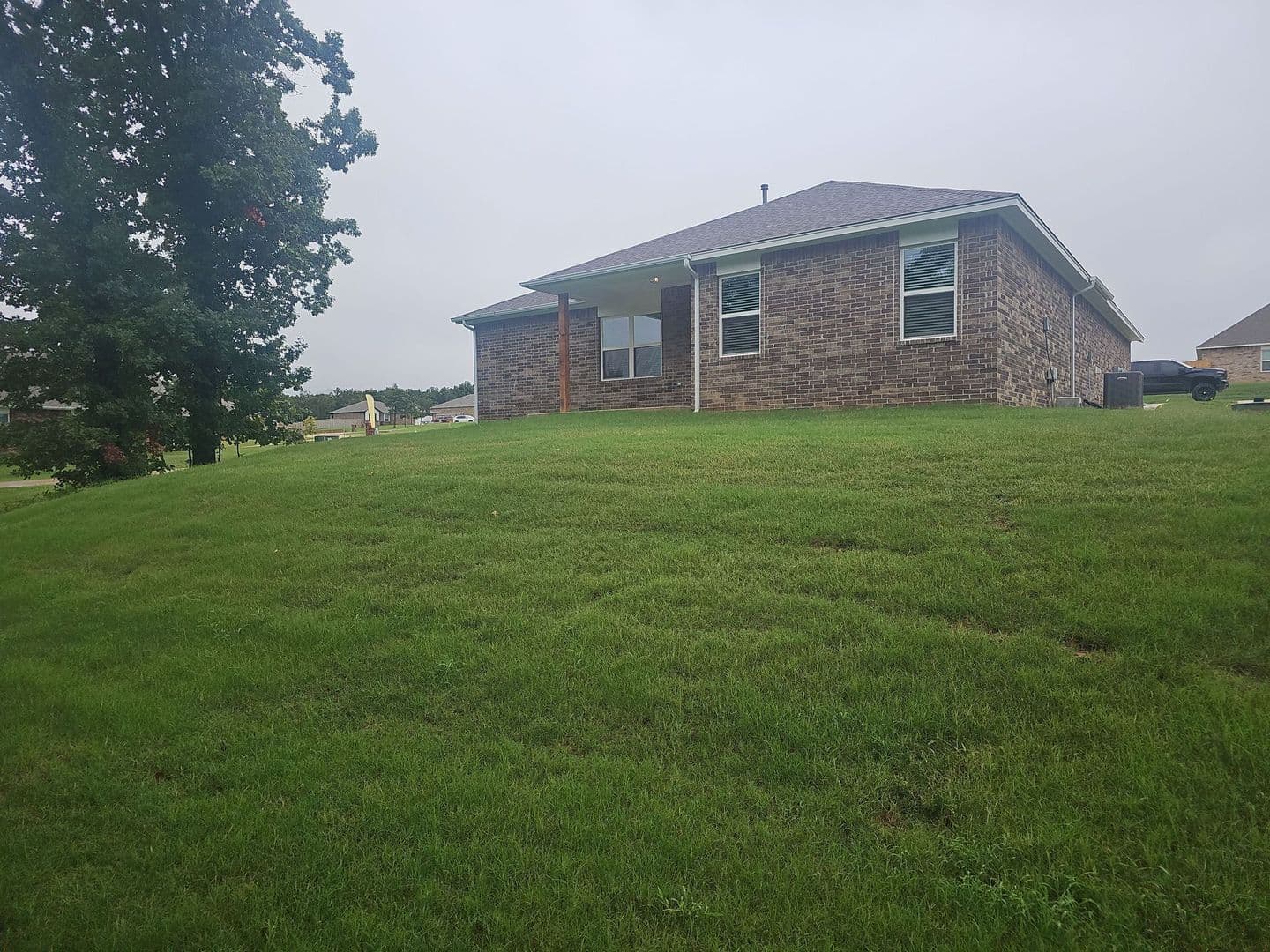 Guthrie House: 11751 Sweeping Lane
