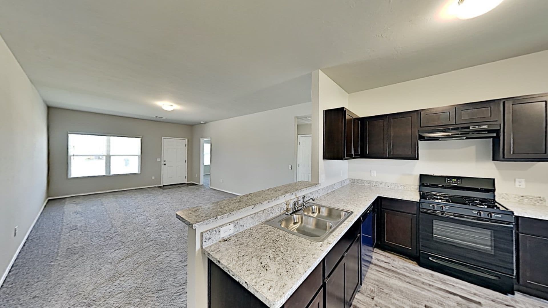 Newcastle House: 309 Blue Drive