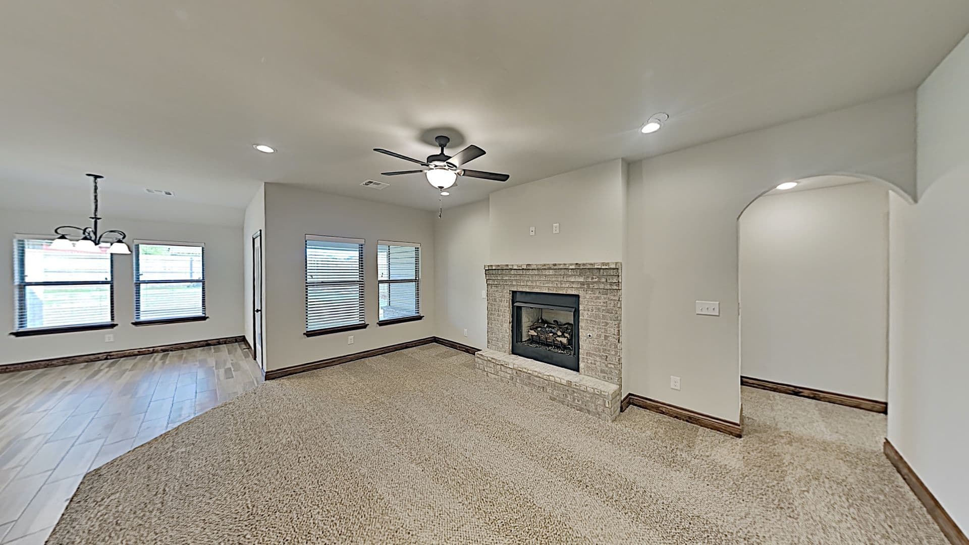 Warr Acres House: 5521 Cheyenne Road
