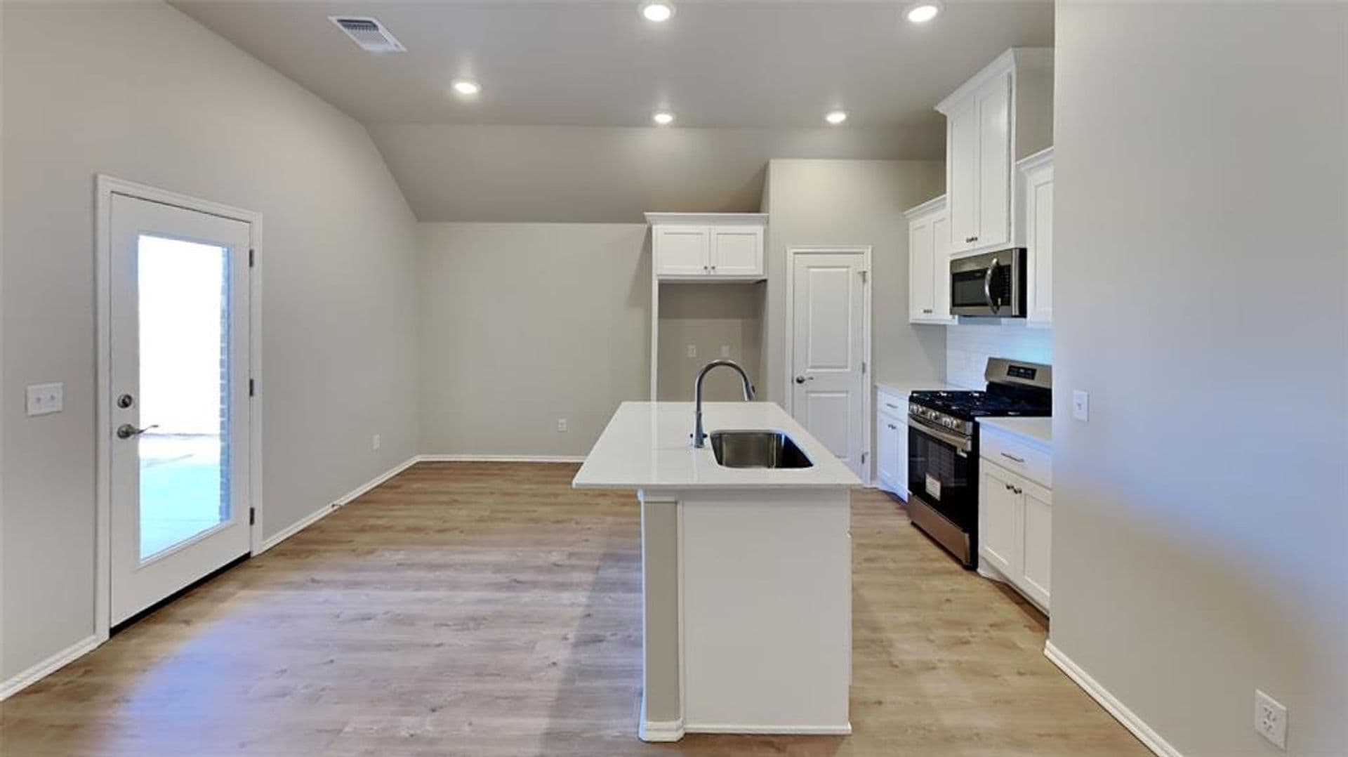 Yukon House: 9025 NW 127th Terrace