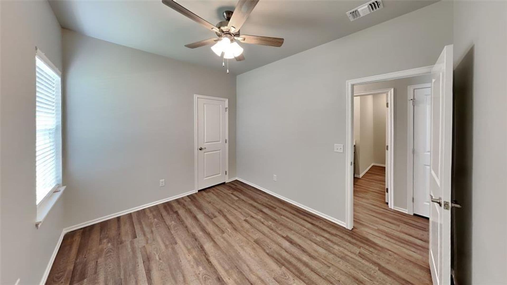 Yukon House: 9321 NW 124th Street