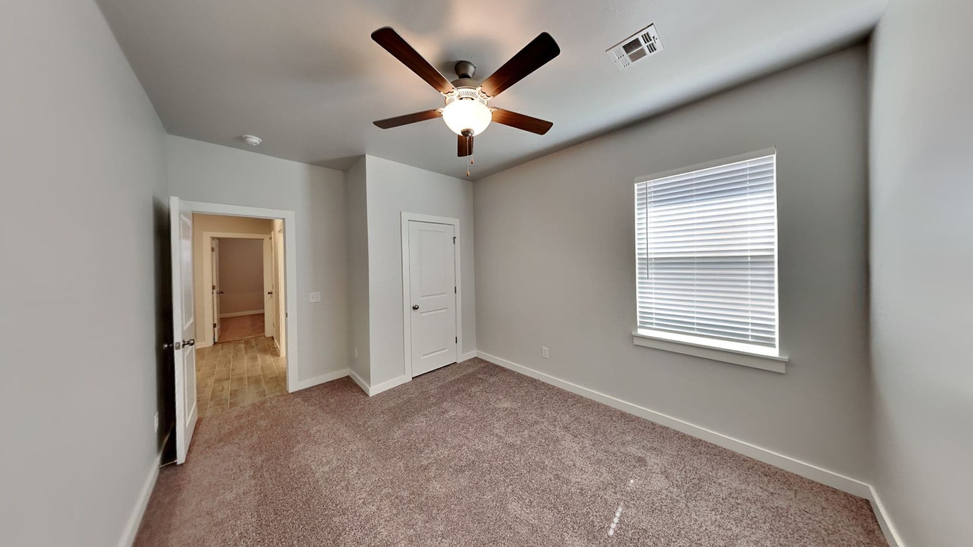 Newalla House: 17630 Blackhawk Court