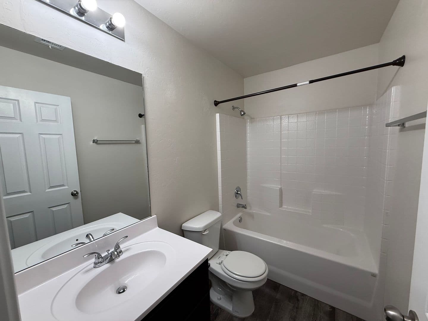 Mustang House: 1017 N Pheasant Way