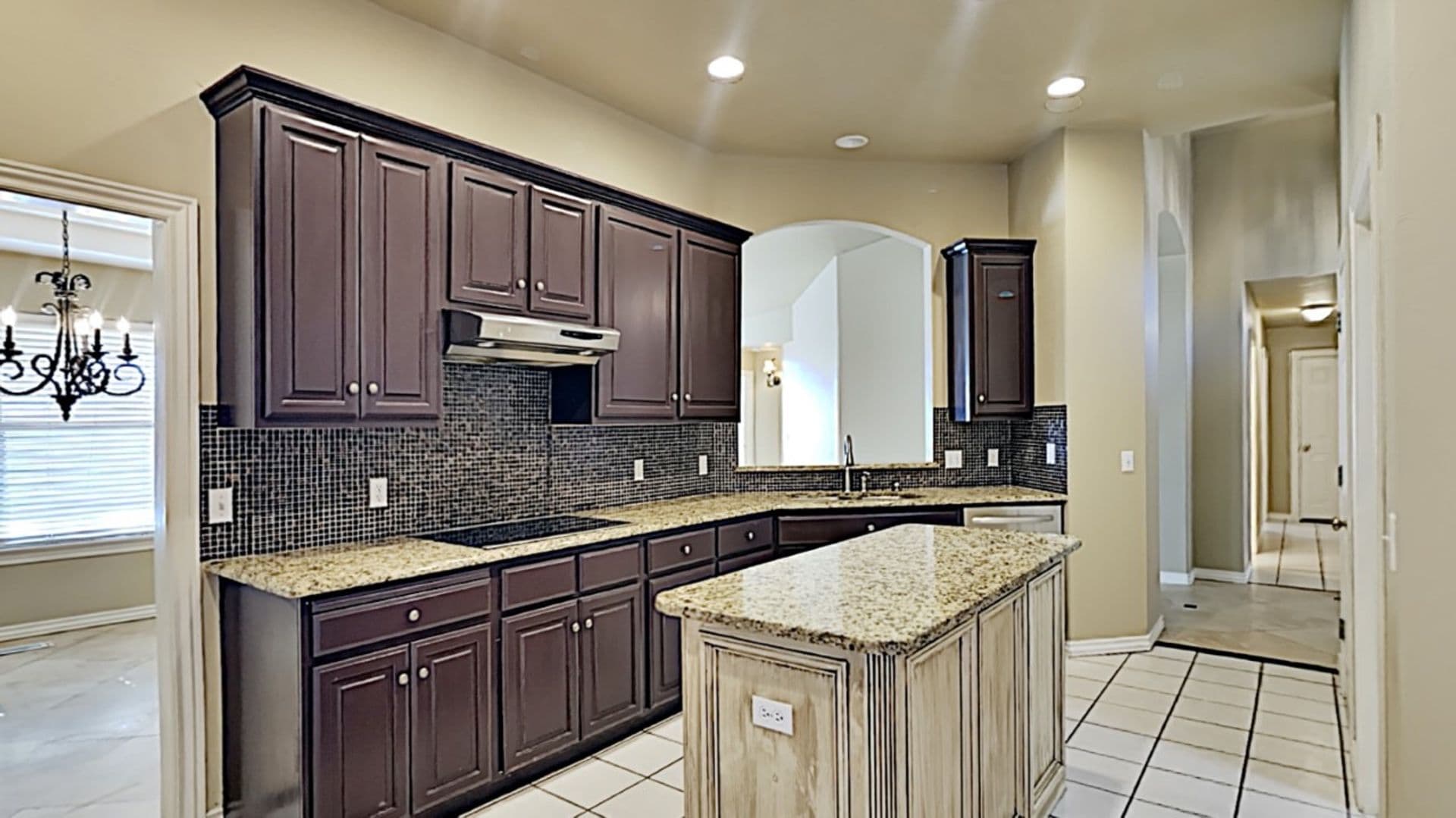 Oklahoma City House: 6808 Sandlewood Drive