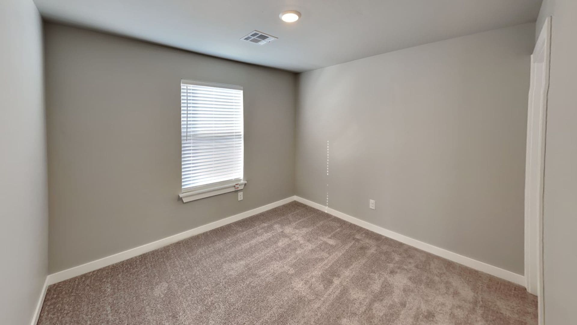 Newalla House: 17601 Blackhawk Court
