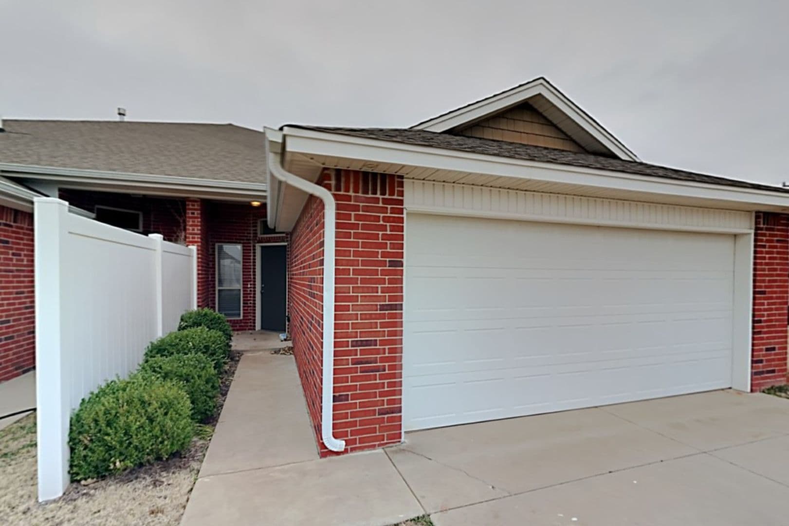 Yukon House: 3605 Galatian Way
