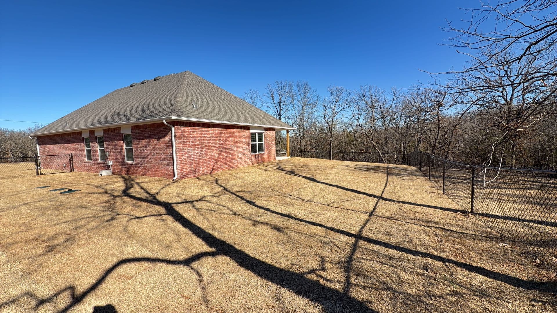 Newalla House: 17200 SE 164th Street
