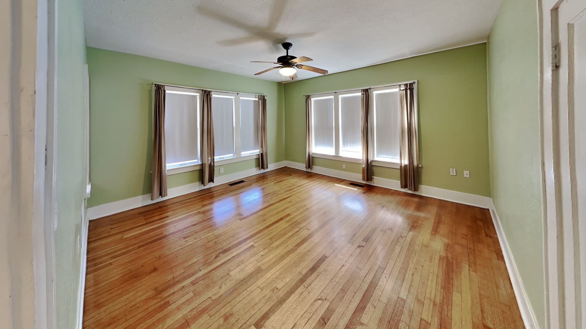 Oklahoma City House: 204 NW 22nd Street