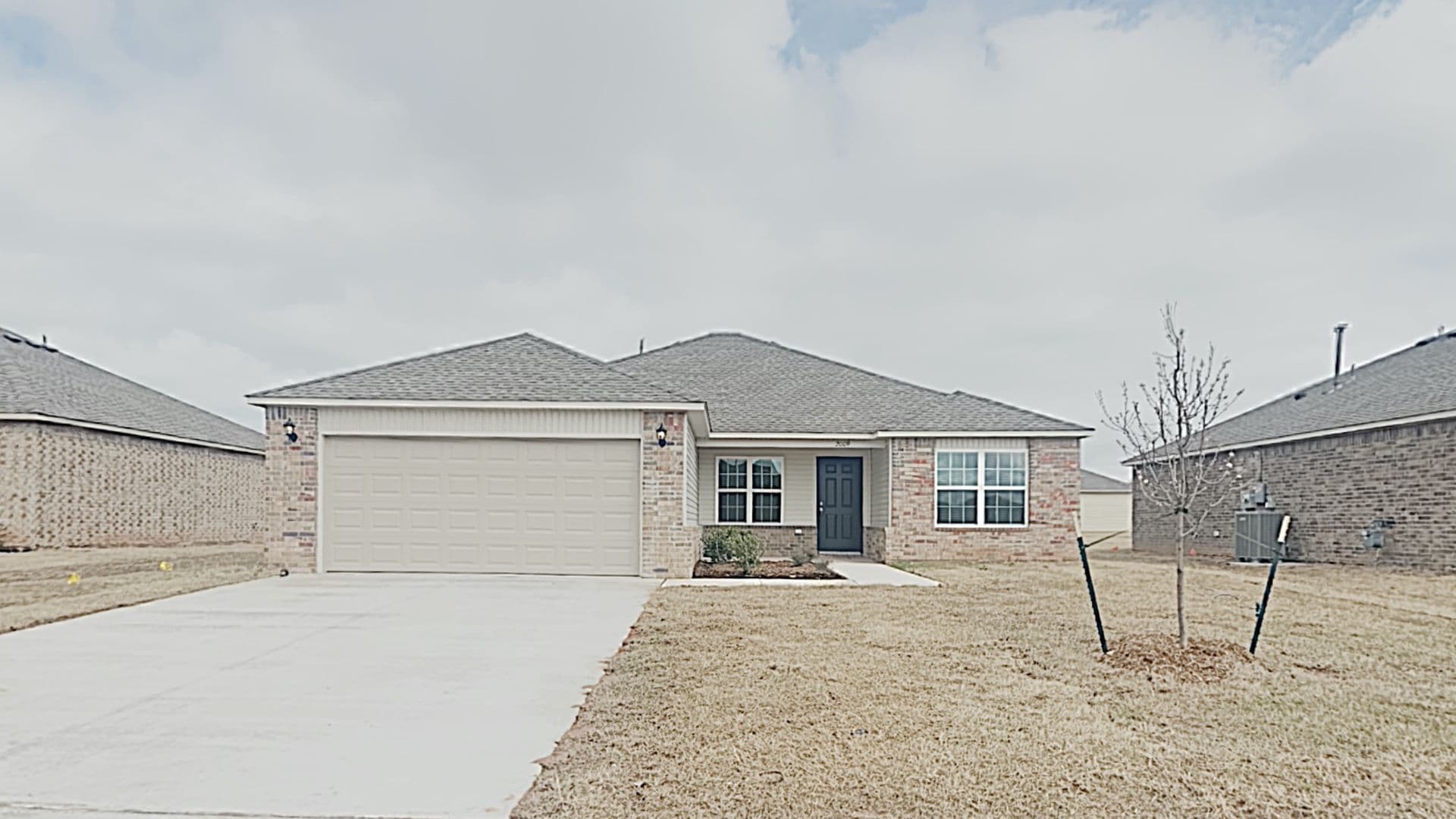 Mustang House: 2009 W Antler Way