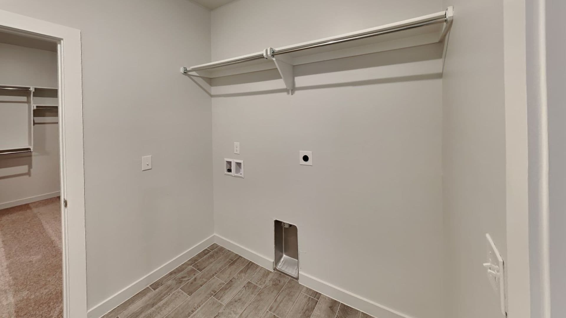 Newalla House: 17421 Lantana Loop