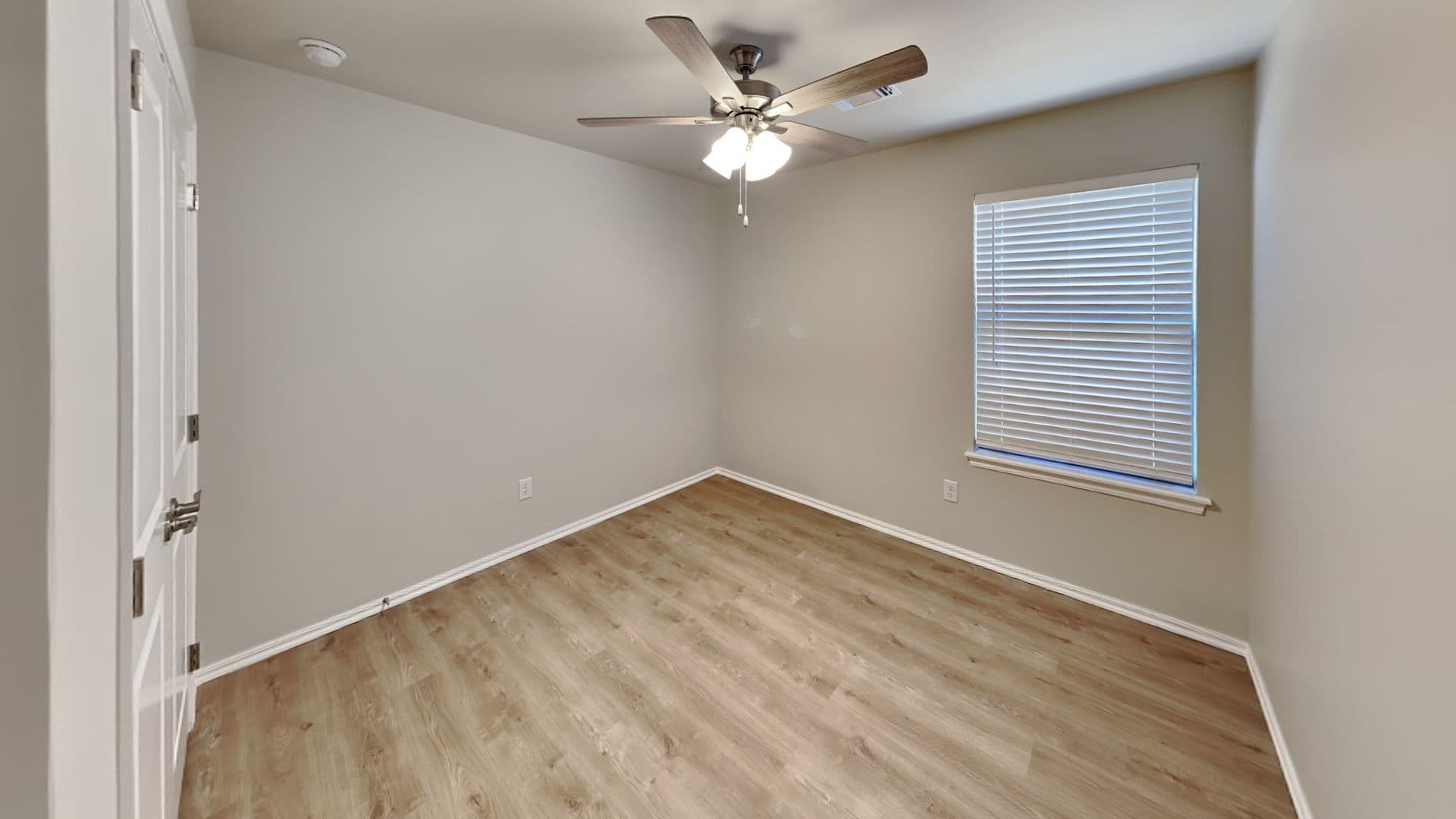 Yukon House: 12700 Elba Drive