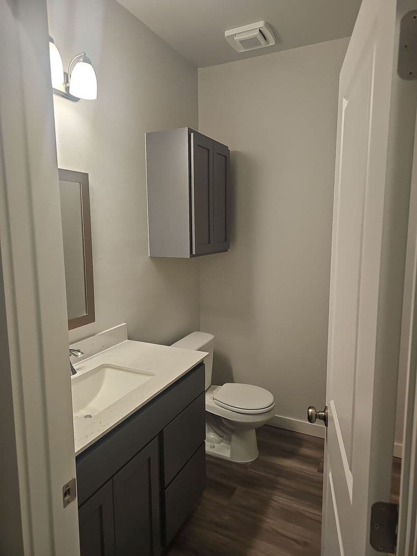 Guthrie House: 11751 Sweeping Lane