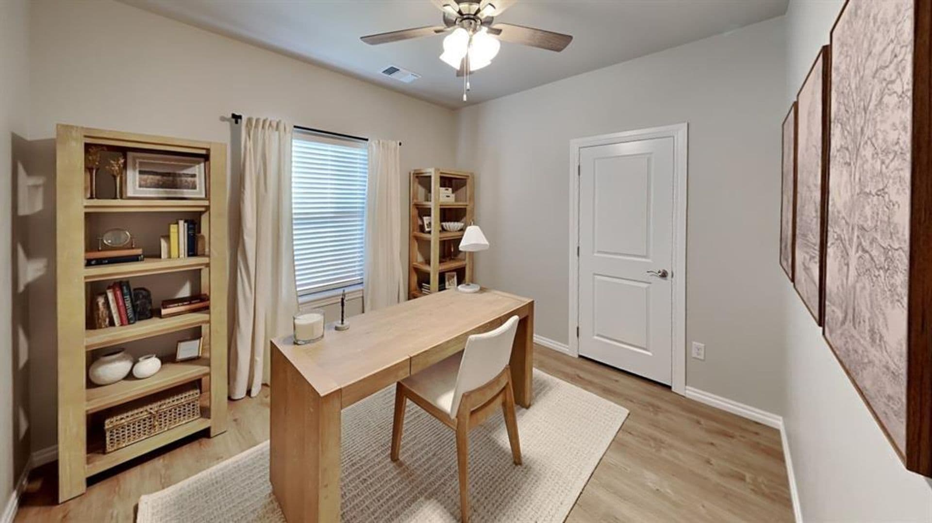Warr Acres House: 6800 Labelle Drive